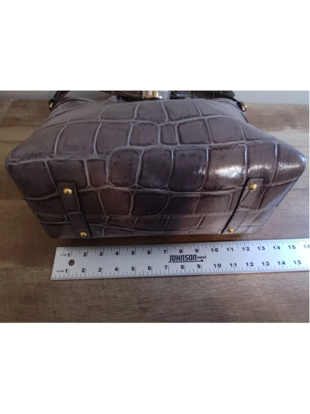 Women's Dooney & Bourke Satchel Bag Grey Crocodile Embossed Leather with belt